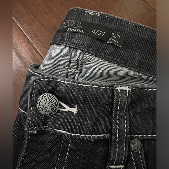prAna Kara Jean - nearly new, size 4, denim wash - Picture 4 of 12